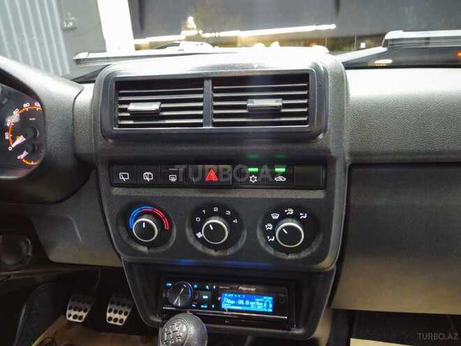 LADA (VAZ) Niva 2024, 4,100 km - 1.7 л - Siyəzən