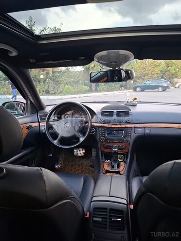Mercedes E 270 2004, 234,544 km - 2.7 l - Şabran
