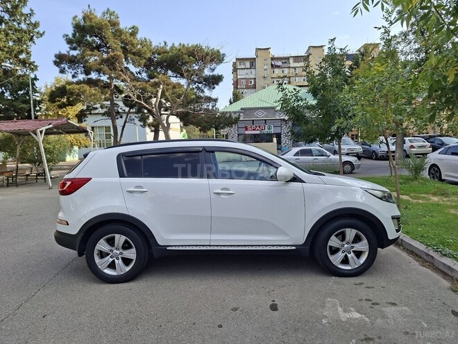 Kia Sportage 2011, 197,300 km - 2.0 l - Bakı