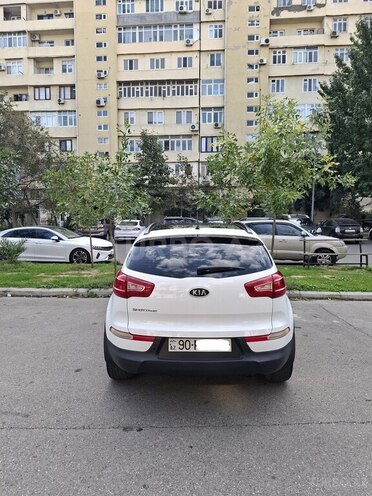 Kia Sportage 2011, 197,300 km - 2.0 l - Bakı