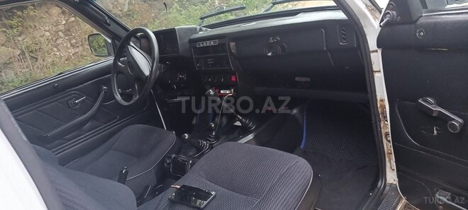 LADA (VAZ) Niva 2002, 188,000 km - 1.7 л - 