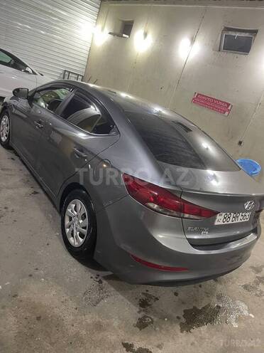 Hyundai Elantra 2018, 107,826 km - 2.0 л - Bakı
