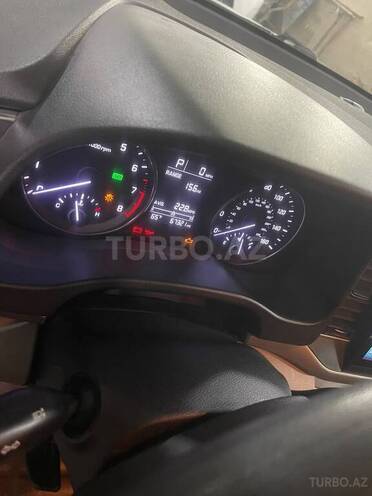 Hyundai Elantra 2018, 107,826 km - 2.0 л - Bakı