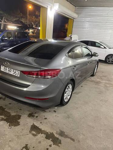 Hyundai Elantra 2018, 107,826 km - 2.0 л - Bakı