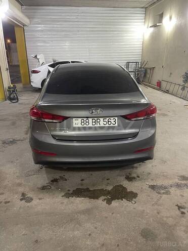 Hyundai Elantra 2018, 107,826 km - 2.0 л - Bakı
