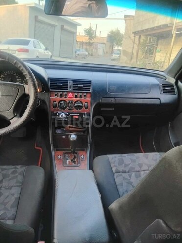 Mercedes C 220 1999, 450,000 km - 2.2 l - Bakı