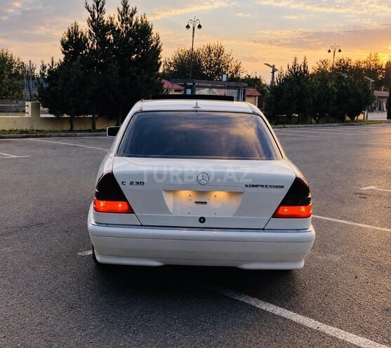 Mercedes C 230 1999, 295,000 km - 2.3 l - İmişli