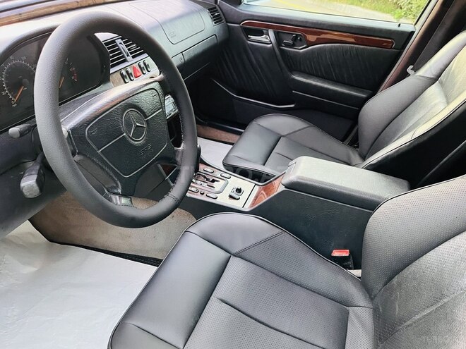 Mercedes C 230 1999, 295,000 km - 2.3 l - İmişli