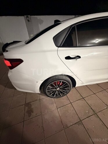 Kia Rio 2018, 130,717 km - 1.6 l - Bakı
