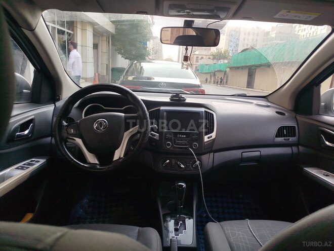 DongFeng Aeolus S30 2016, 440,000 km - 1.6 l - Quba