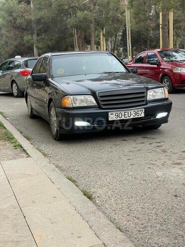 Mercedes C 230 1995, 280,000 km - 2.3 l - Şirvan