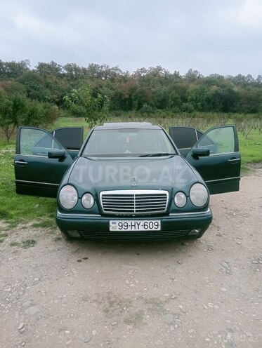 Mercedes E 230 1995, 700,000 km - 2.3 l - Qusar