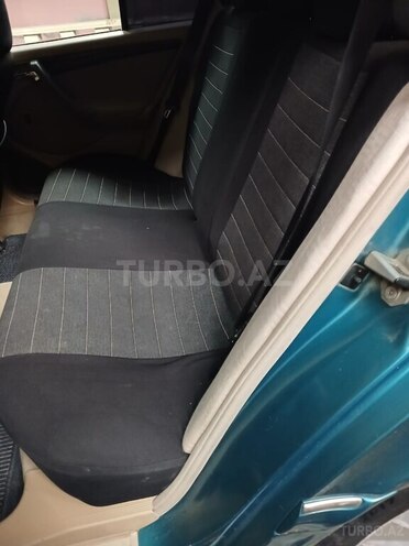 Mercedes C 240 1998, 290,000 km - 2.4 l - Quba