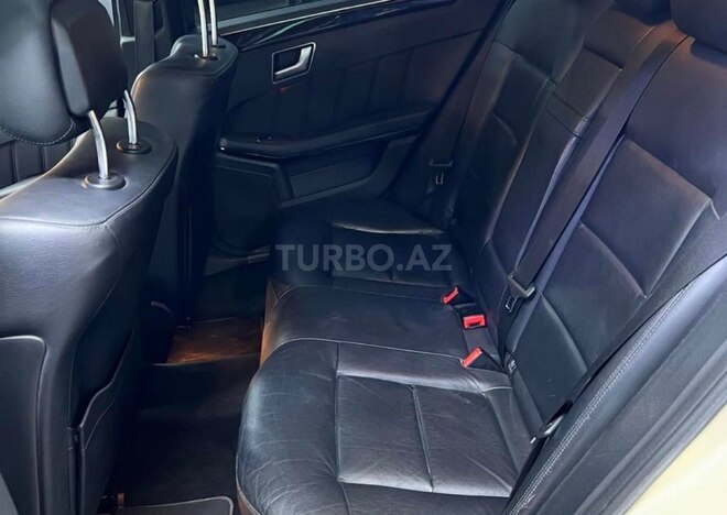Mercedes E 220 2013, 310,000 km - 2.1 l - Bakı