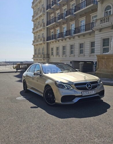 Mercedes E 220 2013, 310,000 km - 2.1 l - Bakı