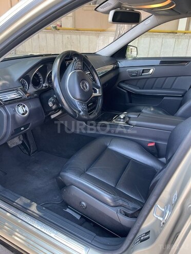 Mercedes E 220 2013, 310,000 km - 2.1 l - Bakı