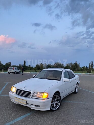 Mercedes C 230 1998, 243,000 km - 2.3 l - Sumqayıt