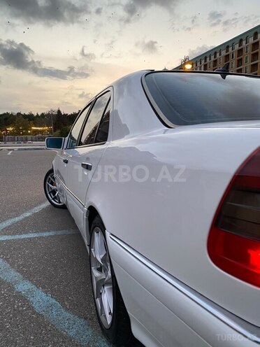 Mercedes C 230 1998, 243,000 km - 2.3 l - Sumqayıt