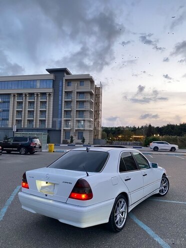 Mercedes C 230 1998, 243,000 km - 2.3 l - Sumqayıt
