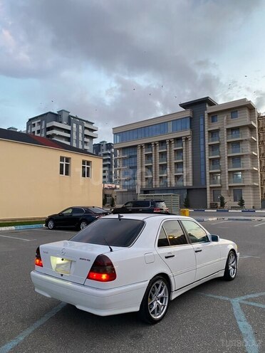 Mercedes C 230 1998, 243,000 km - 2.3 l - Sumqayıt