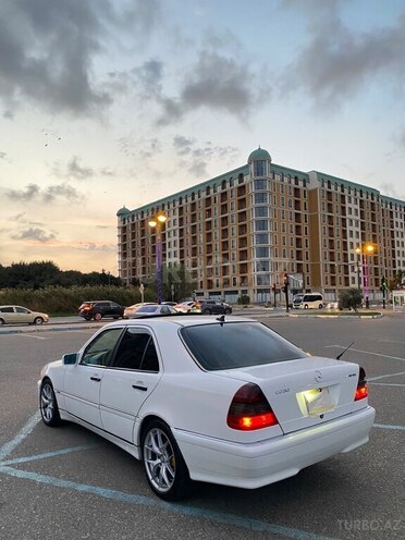 Mercedes C 230 1998, 243,000 km - 2.3 l - Sumqayıt