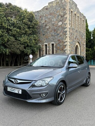 Hyundai i30 2011, 302,000 km - 1.4 l - Qazax