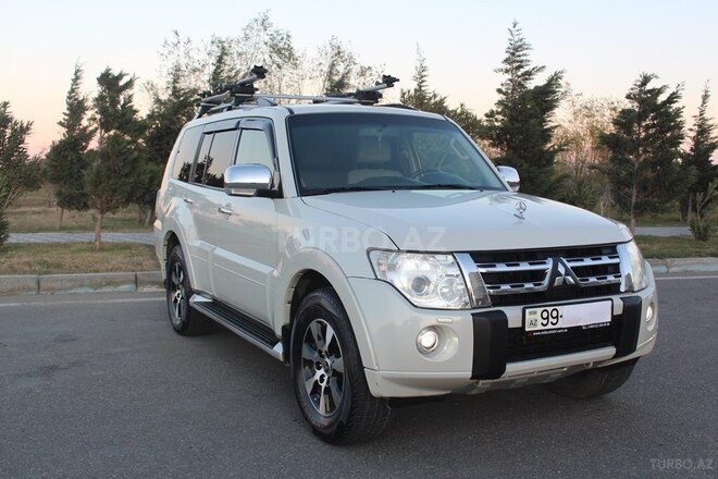 Mitsubishi Pajero 2009, 201,000 km - 3.5 l - Bakı