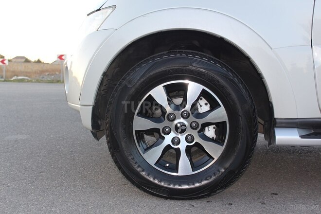 Mitsubishi Pajero 2009, 201,000 km - 3.5 l - Bakı