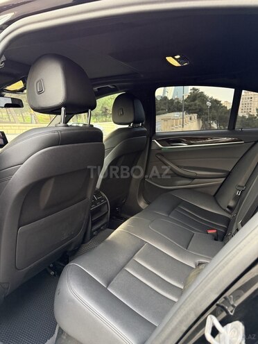 BMW 530 2019, 182,000 km - 2.0 л - Bakı