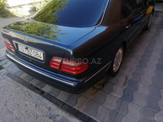 Mercedes E 200 2000, 450,000 km - 2.0 l - Bakı