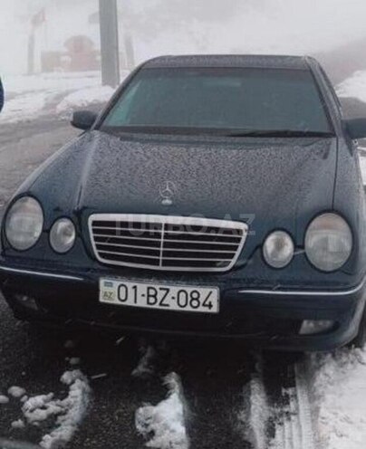 Mercedes E 200 2000, 450,000 km - 2.0 l - Bakı