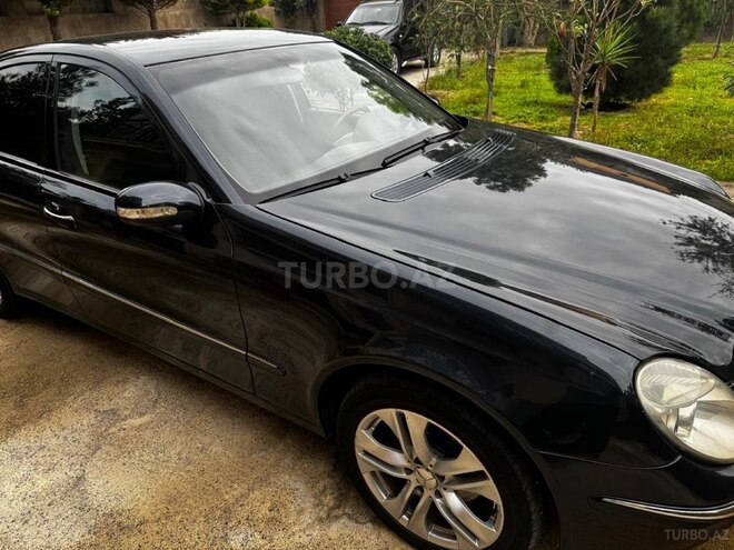 Mercedes E 240 2004, 330,000 km - 2.6 л - Bakı