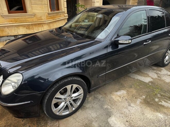 Mercedes E 240 2004, 330,000 km - 2.6 л - Bakı