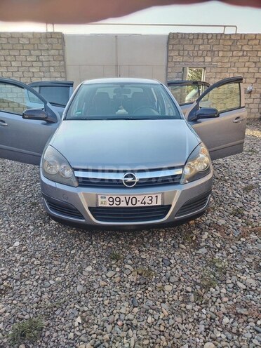 Opel Astra 2006, 200,000 km - 1.4 l - Tovuz
