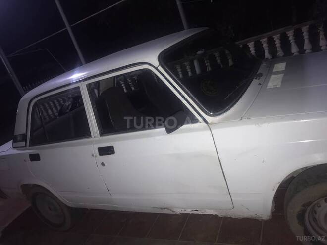 LADA (VAZ) 2107 2005, 27,500 km - 1.6 л - Masallı