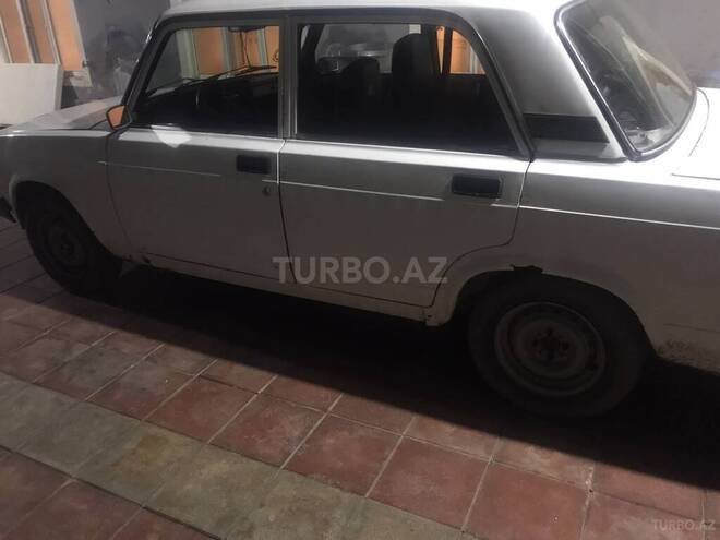 LADA (VAZ) 2107 2005, 27,500 km - 1.6 л - Masallı