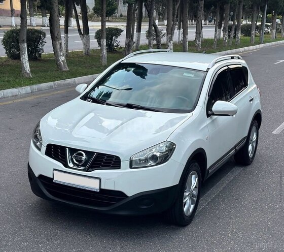 Nissan Qashqai 2010, 204,000 km - 2.0 l - Bakı