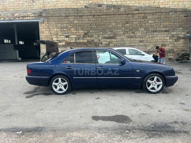 Mercedes E 240 1998, 398,587 km - 2.4 l - Bakı