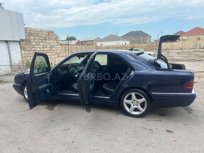 Mercedes E 240 1998, 398,587 km - 2.4 l - Bakı