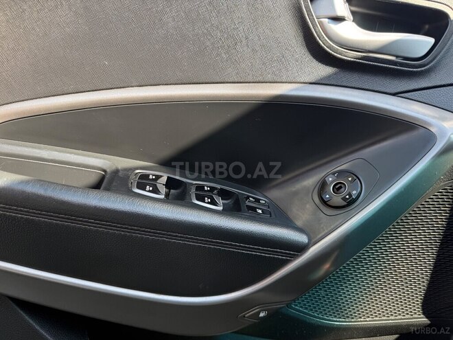 Hyundai Santa Fe 2014, 302,000 km - 2.4 l - Masallı