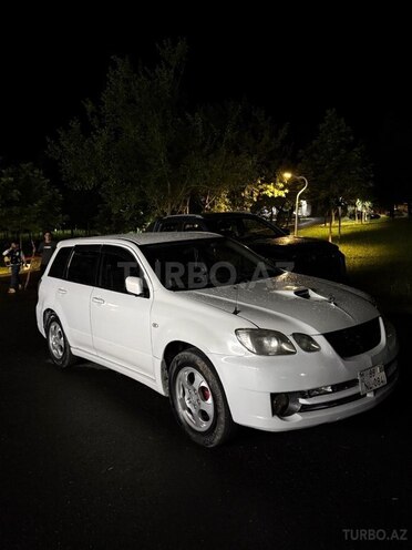 Mitsubishi Airtrek 2002, 300,000 km - 2.0 l - Bakı