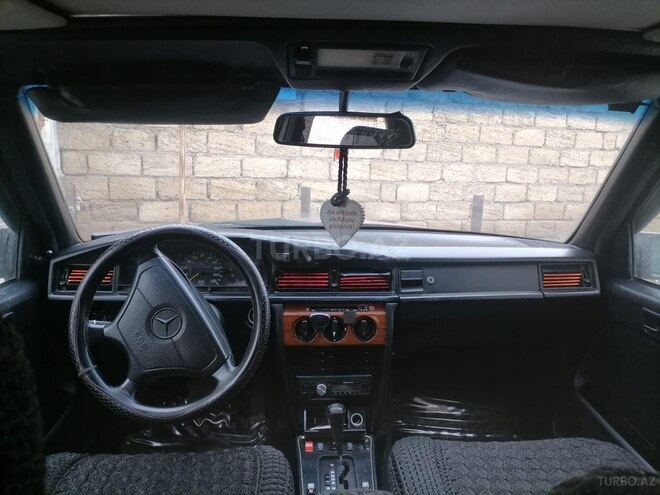 Mercedes 190 1993, 368,705 km - 2.0 л - Sumqayıt