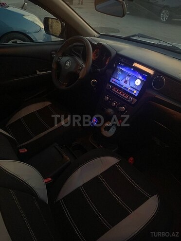 Mitsubishi Airtrek 2002, 300,000 km - 2.0 l - Bakı