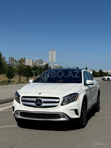 Mercedes GLA 250 2015, 137,000 km - 2.0 l - Bakı
