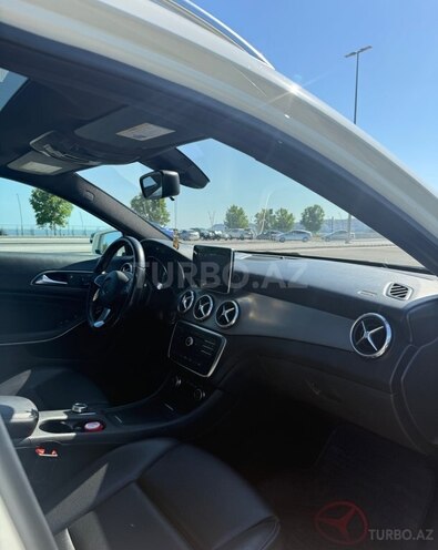 Mercedes GLA 250 2015, 137,000 km - 2.0 l - Bakı