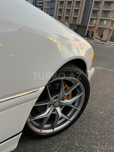 Mercedes C 230 1998, 243,000 km - 2.3 l - Sumqayıt