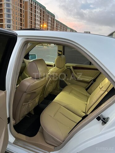 Mercedes C 230 1998, 243,000 km - 2.3 l - Sumqayıt