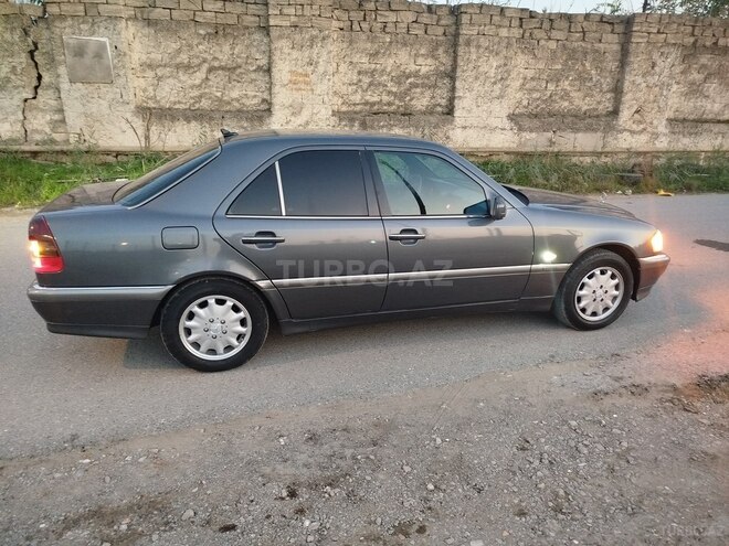 Mercedes C 240 1998, 305,000 km - 2.4 l - Bakı