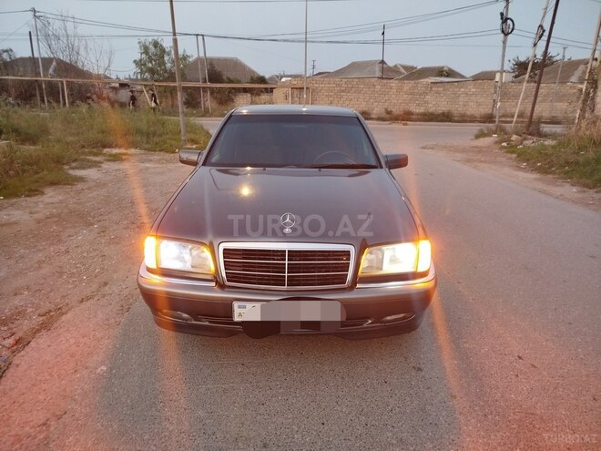 Mercedes C 240 1998, 305,000 km - 2.4 l - Bakı