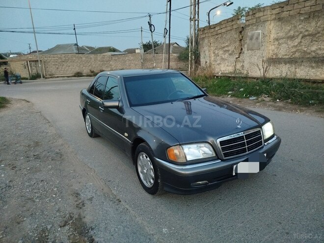 Mercedes C 240 1998, 305,000 km - 2.4 l - Bakı